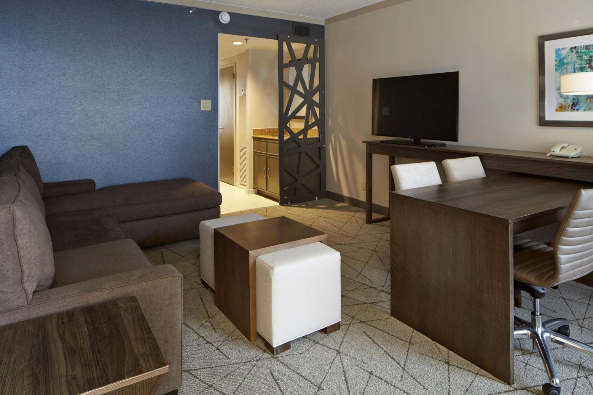 Embassy Suites By Hilton Atlanta Galleria Smyrna Exterior foto