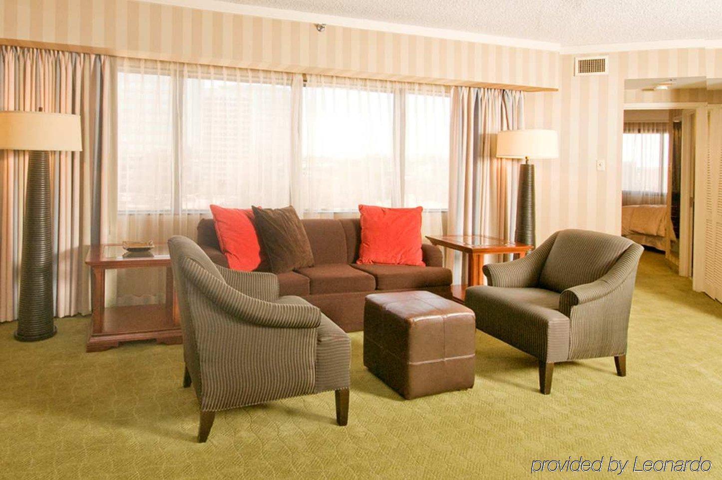 Embassy Suites By Hilton Atlanta Galleria Smyrna Habitación foto